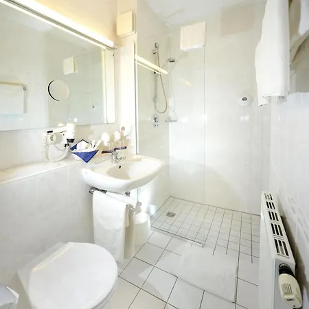 Bavaria Hotel 3*